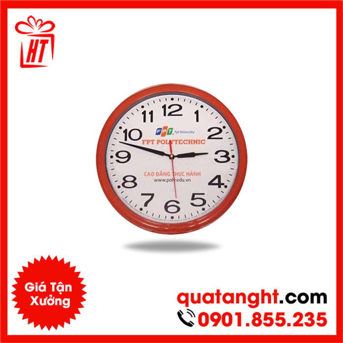 Đồng hồ treo tường với logo FPT