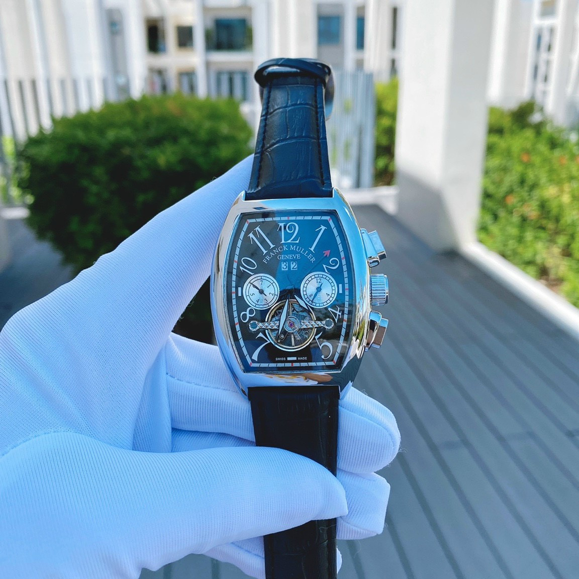 Đồng hồ Franck Muller nam dây da viền bạc