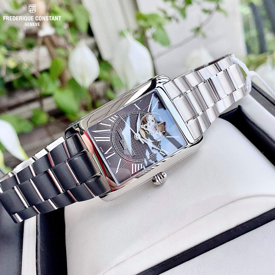 Đồng hồ Frederique Constant mặt vuông FC-310MB4S36B khác biệt nhưng vẫn thanh lịch