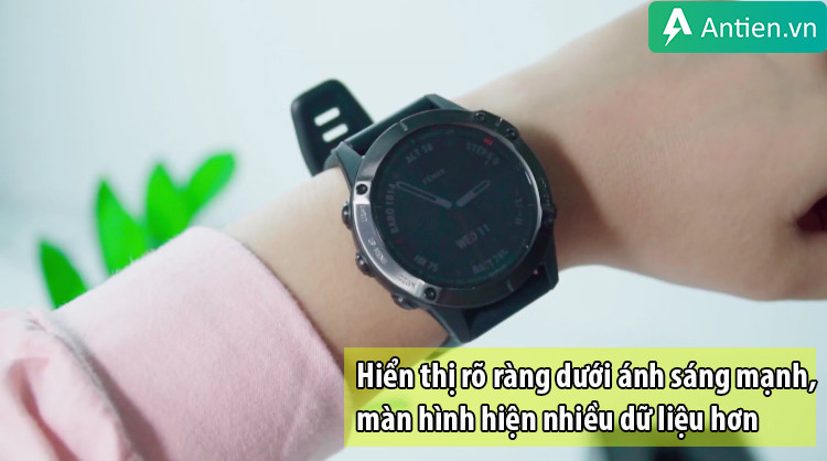 Màn hình MIP của đồng hồ thông minh Garmin Fenix 6 đã qua sử dụng hiển thị rõ nét