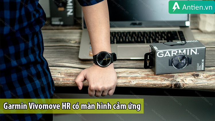 Màn hình cảm ứng ẩn và kim đồng hồ cơ trên Garmin Vivomove HR