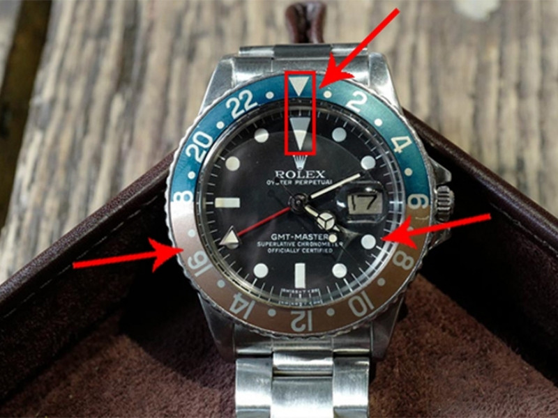 Hướng dẫn điều chỉnh vòng bezel trên đồng hồ 4 kim để thiết lập múi giờ phụ