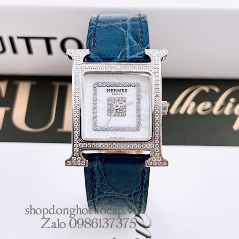 Đồng Hồ Hermes Nữ Mặt Vuông: Biểu Tượng Phong Cách & Đẳng Cấp Cho Phái Đẹp