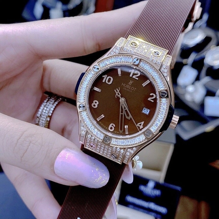 đồng hồ Hublot nạm kim cương nữ màu nâu
