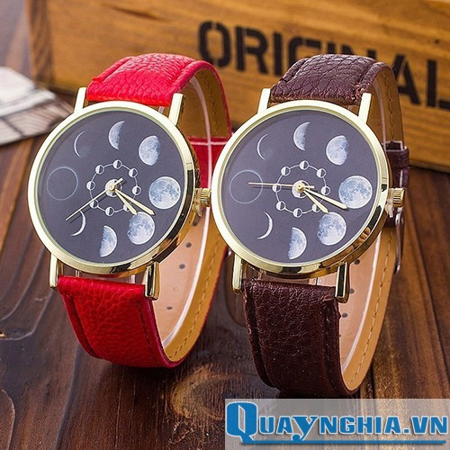 Hình ảnh chi tiết đồng hồ mặt trăng giá rẻ với mặt hiển thị chu kỳ trăng, vỏ hợp kim và dây da.