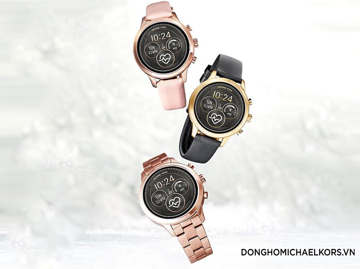 Đồng hồ Michael Kors Access Runway dây kim loại màu vàng hồng đính đá, thể hiện vẻ đẹp lấp lánh và quý phái