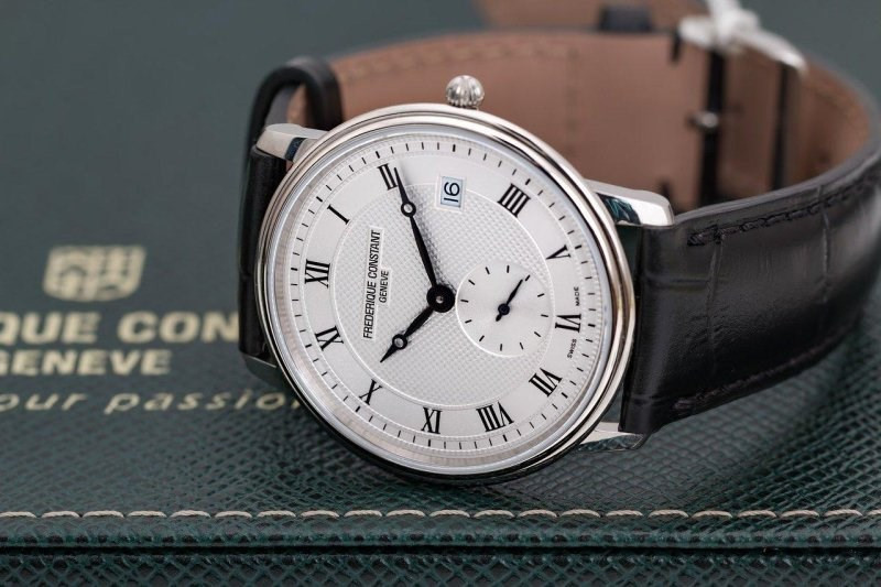 Frederique Constant Geneve - Đối trọng Thụy Sĩ của đồng hồ Montblanc của nước nào