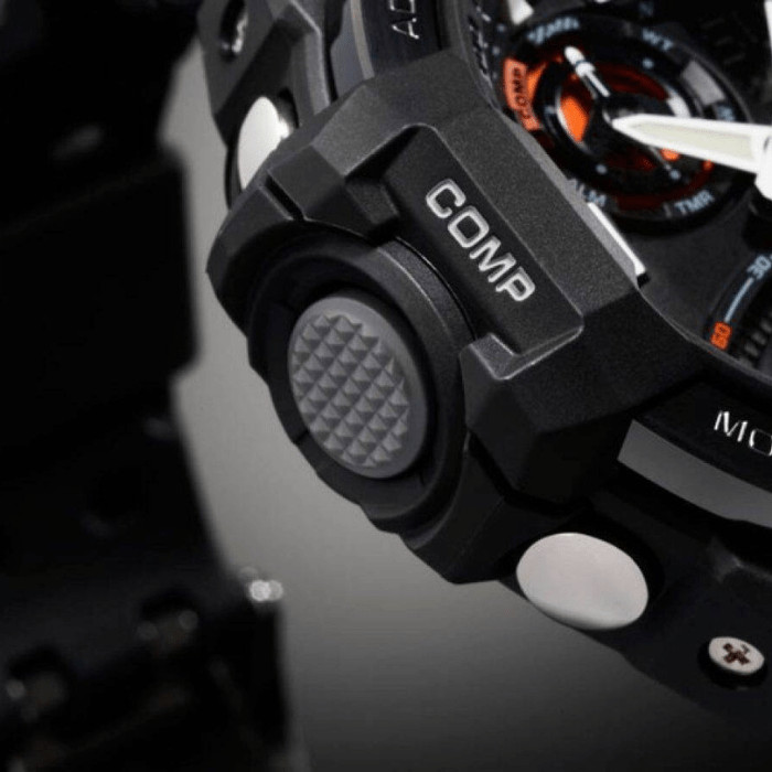 Thiết kế vỏ bảo vệ bằng nhựa và sợi carbon của đồng hồ GA-1000-1ADR