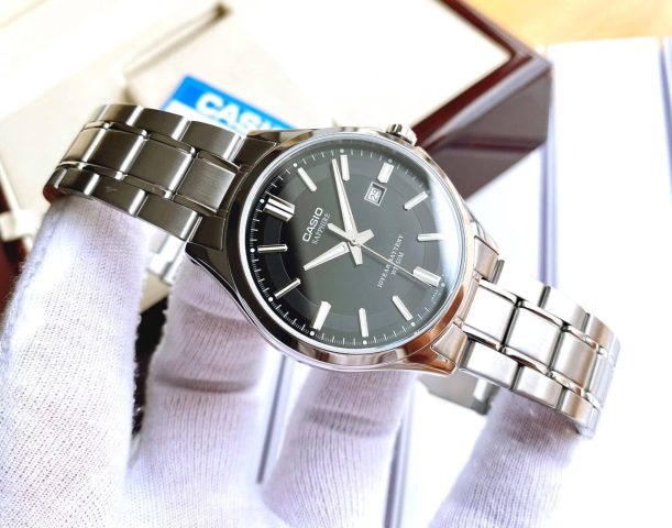 Dây Đồng Hồ Casio Kim Loại: Lựa Chọn Đẳng Cấp Cho Phái Mạnh