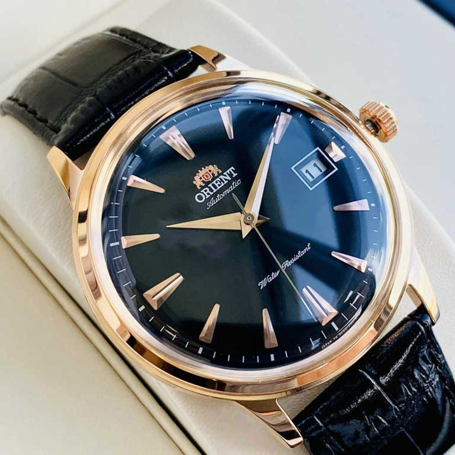 Dây Da Đồng Hồ Orient Bambino: Biểu Tượng Của Phong Cách Cổ Điển và Sự Tinh Tế
