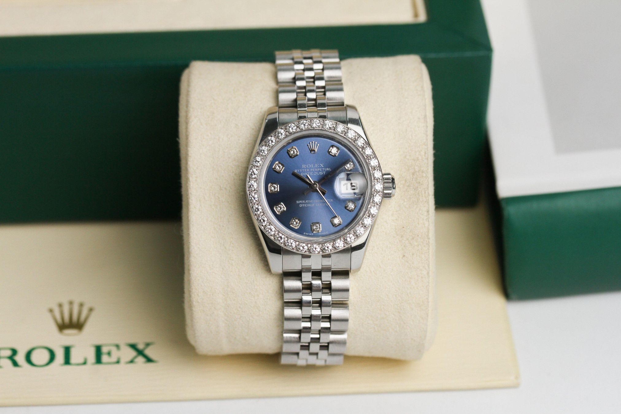 Đồng hồ nữ Rolex Datejust mạ vàng 18K: Biểu Tượng Phong Cách và Đẳng Cấp Vượt Thời Gian Đồng hồ nữ Rolex Datejust mạ vàng 18K: Biểu Tượng Phong Cách và Đẳng Cấp Vượt Thời Gian