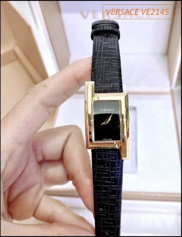 Đồng Hồ Versace Nữ Mặt Vuông: Biểu Tượng Phong Cách và Đẳng Cấp Vượt Thời Gian