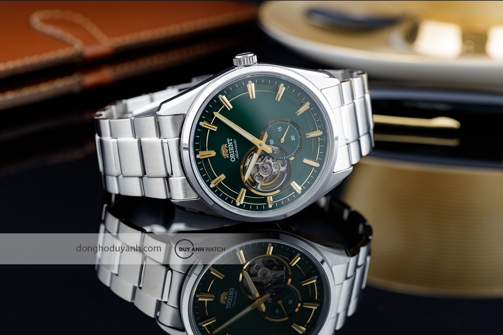 Đồng hồ Orient Automatic nam chính hãng với thiết kế lộ máy