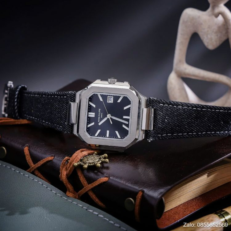 Đồng hồ Patek Philippe giá rẻ Cubitus Automatic với mặt đáy lộ máy