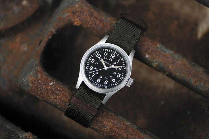 Kiểm tra đồng hồ Seiko quân đội chính hãng trước khi mua