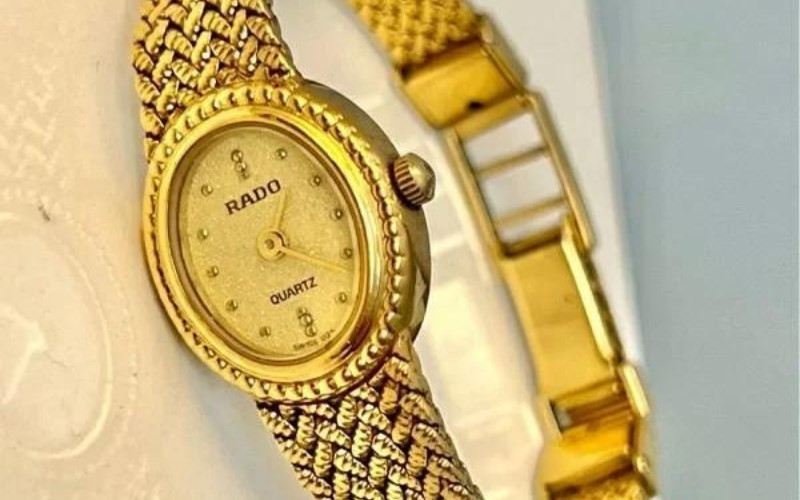 Đồng hồ Rado cá ngựa cổ mạ vàng hiếm gặp