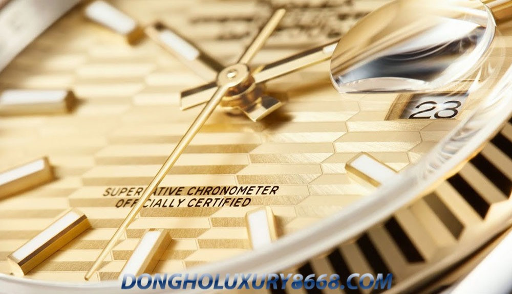 Đa dạng mặt số champagne trên đồng hồ Rolex Oyster Perpetual Datejust 16233 mang đến vẻ đẹp độc đáo