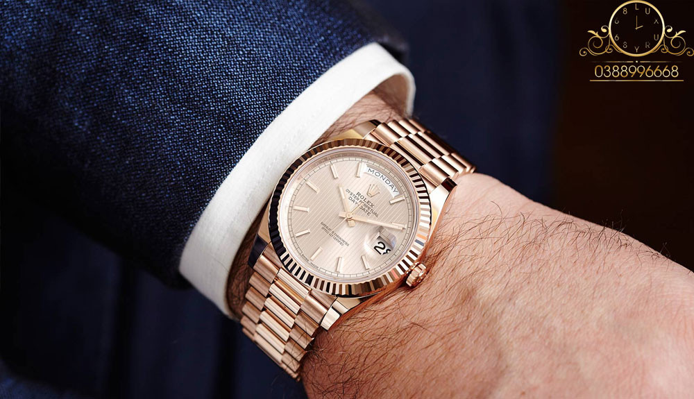 Khám phá mức giá trung bình của đồng hồ Rolex mạ vàng 18K và 24K trên thị trường