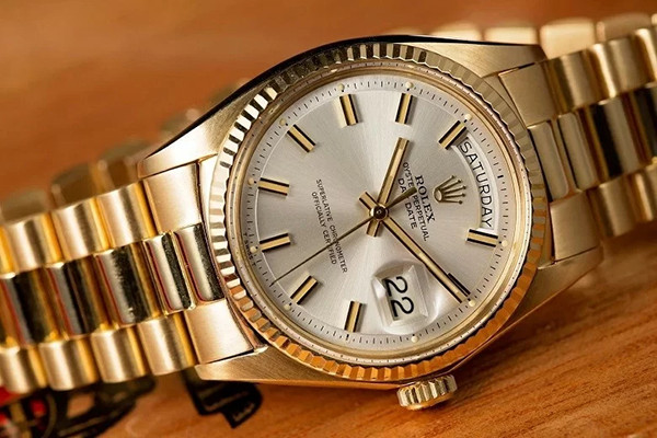 Vật liệu cao cấp chế tác đồng hồ Rolex Oyster Perpetual Datejust