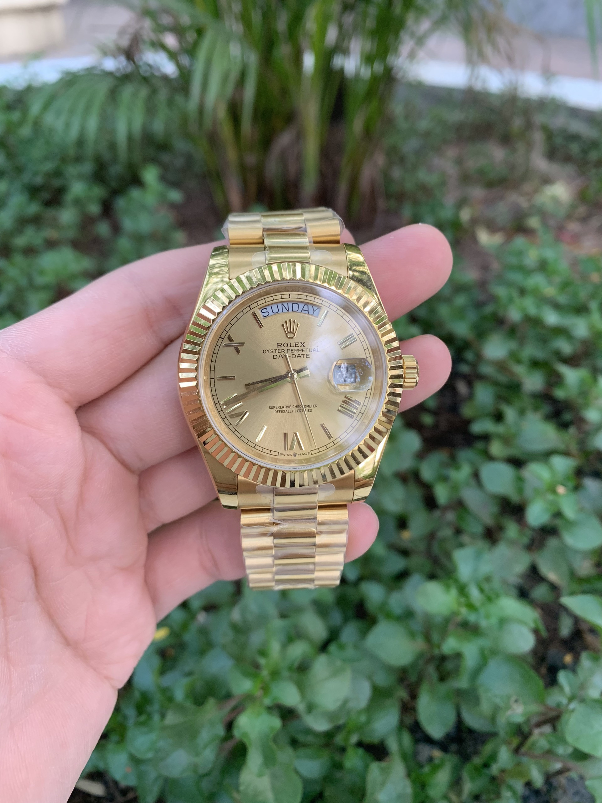 Đồng hồ Rolex 1:1 thép 904L sử dụng máy ETA