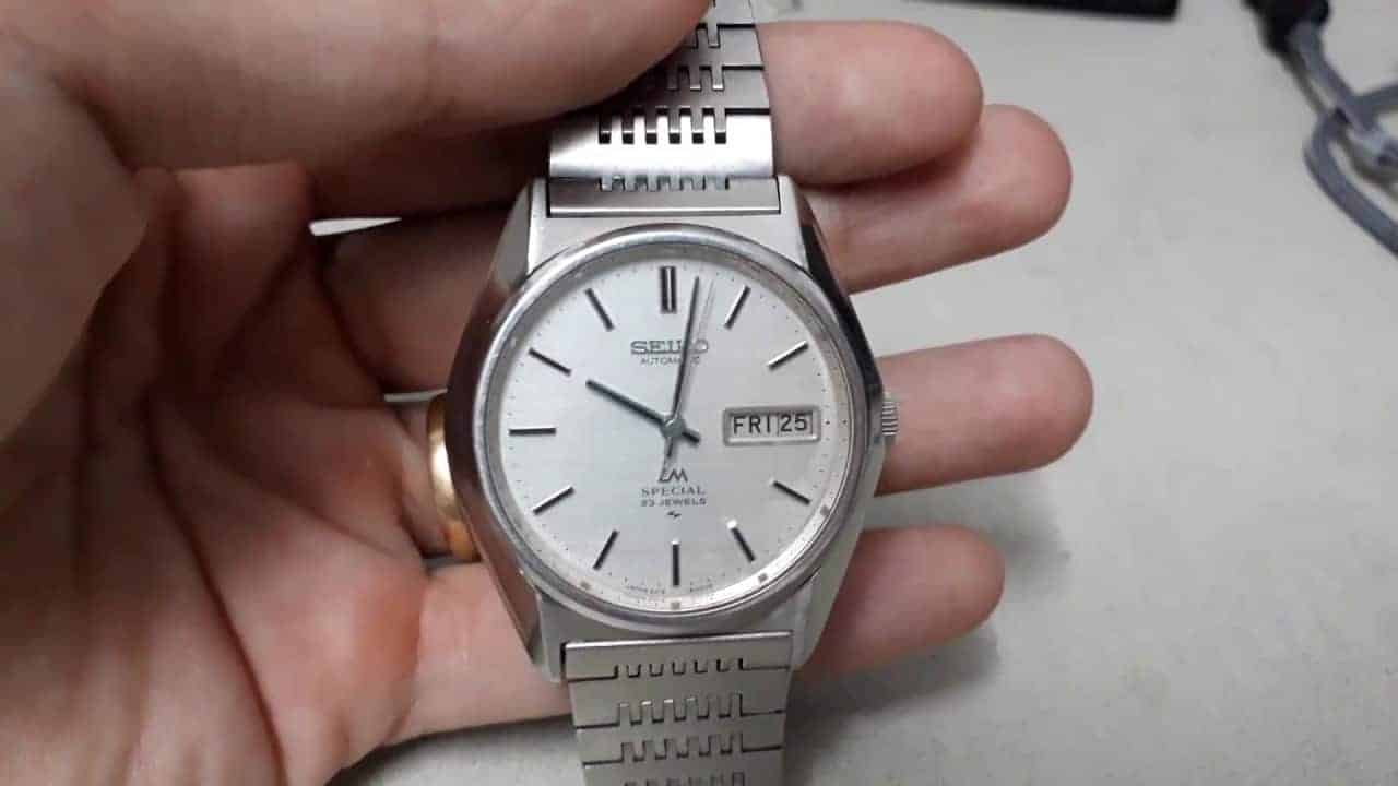 Đồng Hồ Seiko LM Special 5206: Biểu Tượng Của Kỷ Nguyên Vàng Son Trong Lịch Sử Seiko