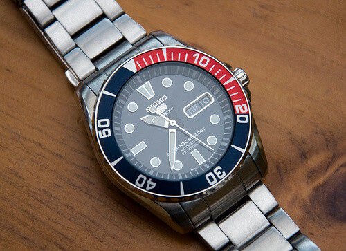 Đồng hồ Seiko 5 Solar với công nghệ năng lượng mặt trời tiên tiến