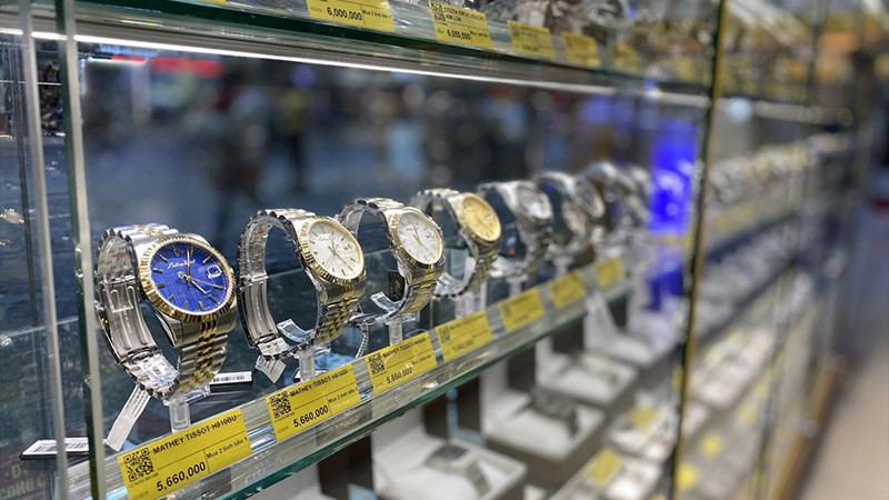 Mua đồng hồ tại các địa chỉ uy tín là yếu tố quan trọng để đảm bảo chất lượng sản phẩm