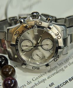 Mẫu đồng hồ Tag Heuer Aquaracer cũ Chronograph chính hãng cao cấp, đại diện cho những lựa chọn khi mua bán đồng hồ Tag Heuer cũ.