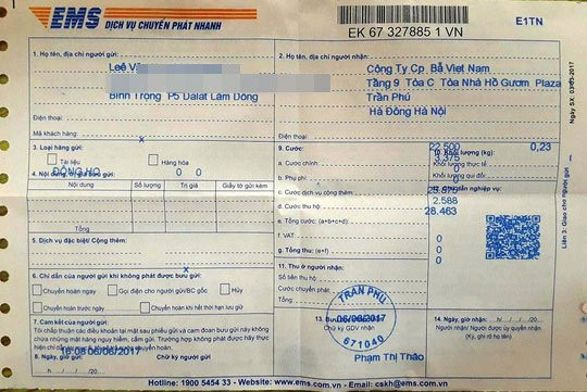 Hóa đơn EMS thể hiện việc gửi đồng hồ qua bưu điện