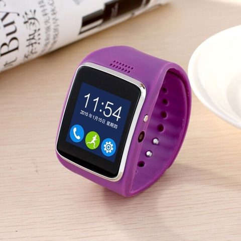 Đồng hồ thông minh Smartwatch Z30 màu tím nổi bật