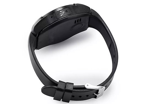 Smartwatch V8 với giao diện hiển thị giờ đơn giản mà sang trọng