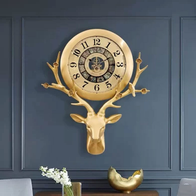 Đồng hồ treo tường cao cấp chất liệu đồng khảm trai tại LingDecor TPHCM