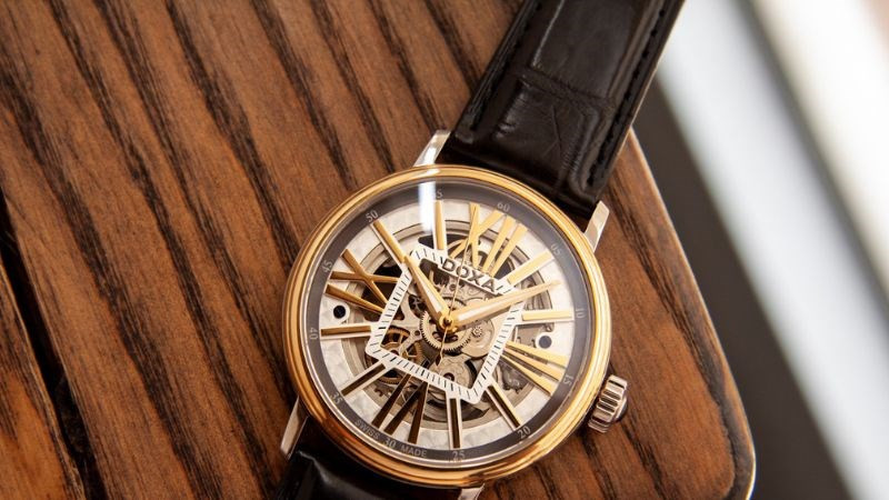 Doxa, thương hiệu đồng hồ Thụy Sĩ nổi tiếng, mang đến những thiết kế vàng 18K đẳng cấp