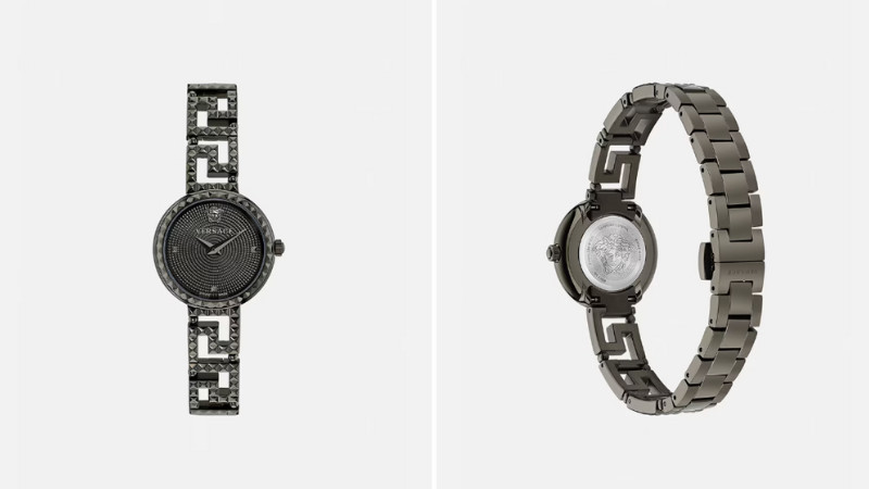 Biểu tượng đầu Medusa và họa tiết chìa khóa Hy Lạp đặc trưng của Versace, thể hiện rõ nguồn gốc Ý và phong cách độc đáo của các mẫu đồng hồ.