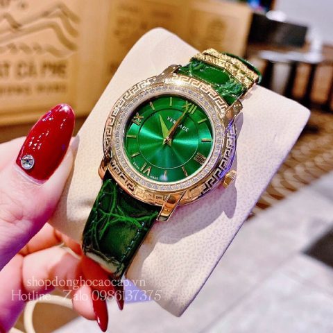 Đồng Hồ Versace Xanh Lá Cây: Biểu Tượng Phong Cách Đầy Quyến Rũ