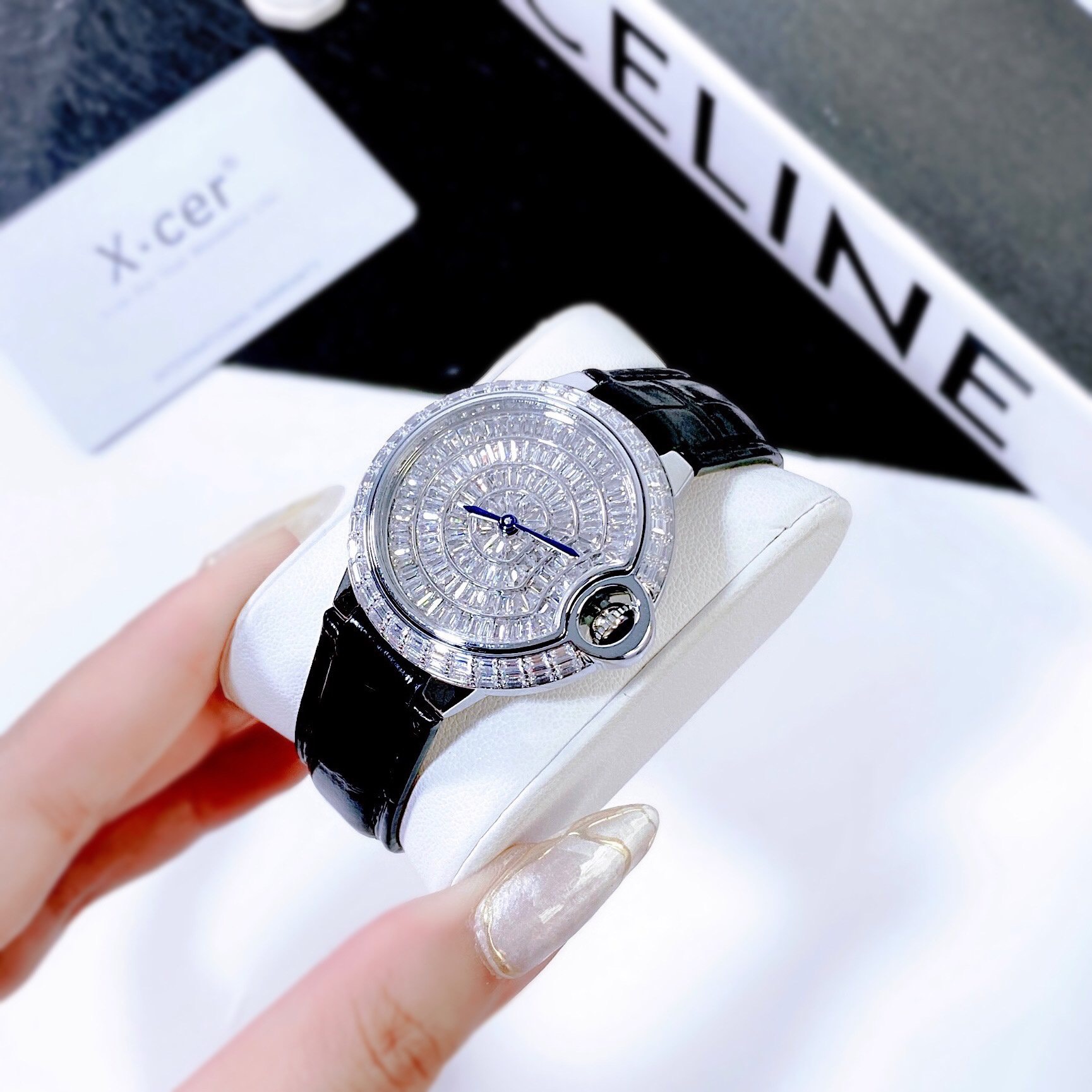 Đồng hồ X Cer của nước nào? Giải mã bí ẩn thương hiệu và cách xác định xuất xứ