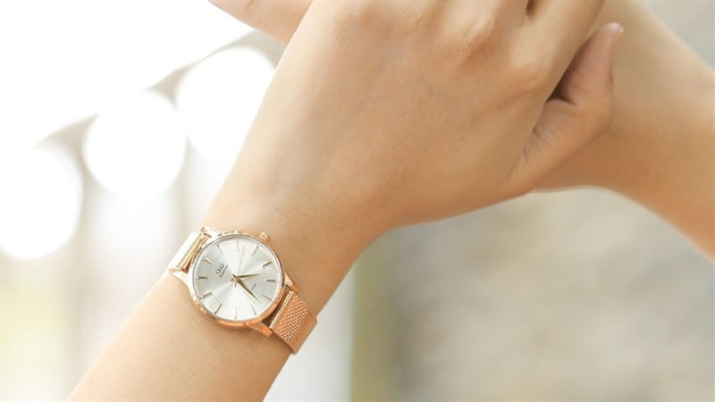 Ảnh minh họa đồng hồ nữ đẹp, chất lượng cao trong tầm giá dưới 1 triệu đồng