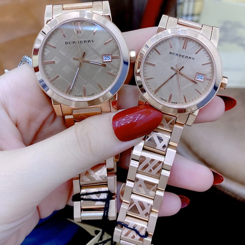 Đồng Hồ Cặp Burberry Chính Hãng BU10004 & BU10108: Biểu Tượng Của Phong Cách Và Tình Yêu Bền Chặt