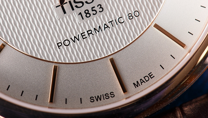 Đồng hồ Swiss Made được chế tác từ vật liệu cao cấp