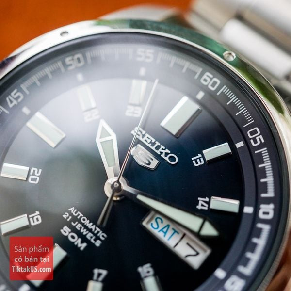 Dây Đồng Hồ Seiko 5 Chính Hãng: Hướng Dẫn Toàn Diện Từ Nhận Biết Đến Bảo Quản