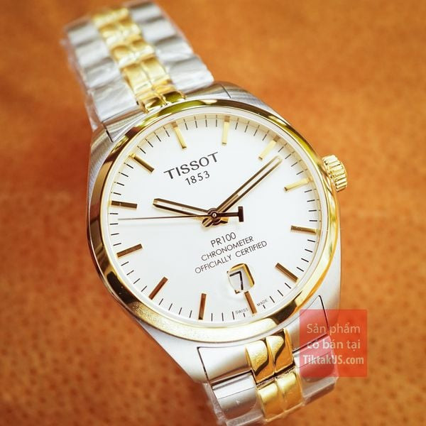 Mặt số tinh xảo và bộ kim của đồng hồ đeo tay nam Thụy Sĩ Tissot cao cấp