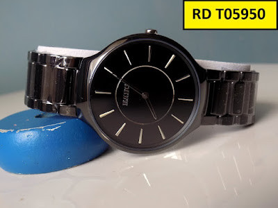 Đồng hồ Rado nam màu đen T05950, kết hợp sự hiện đại và tinh tế