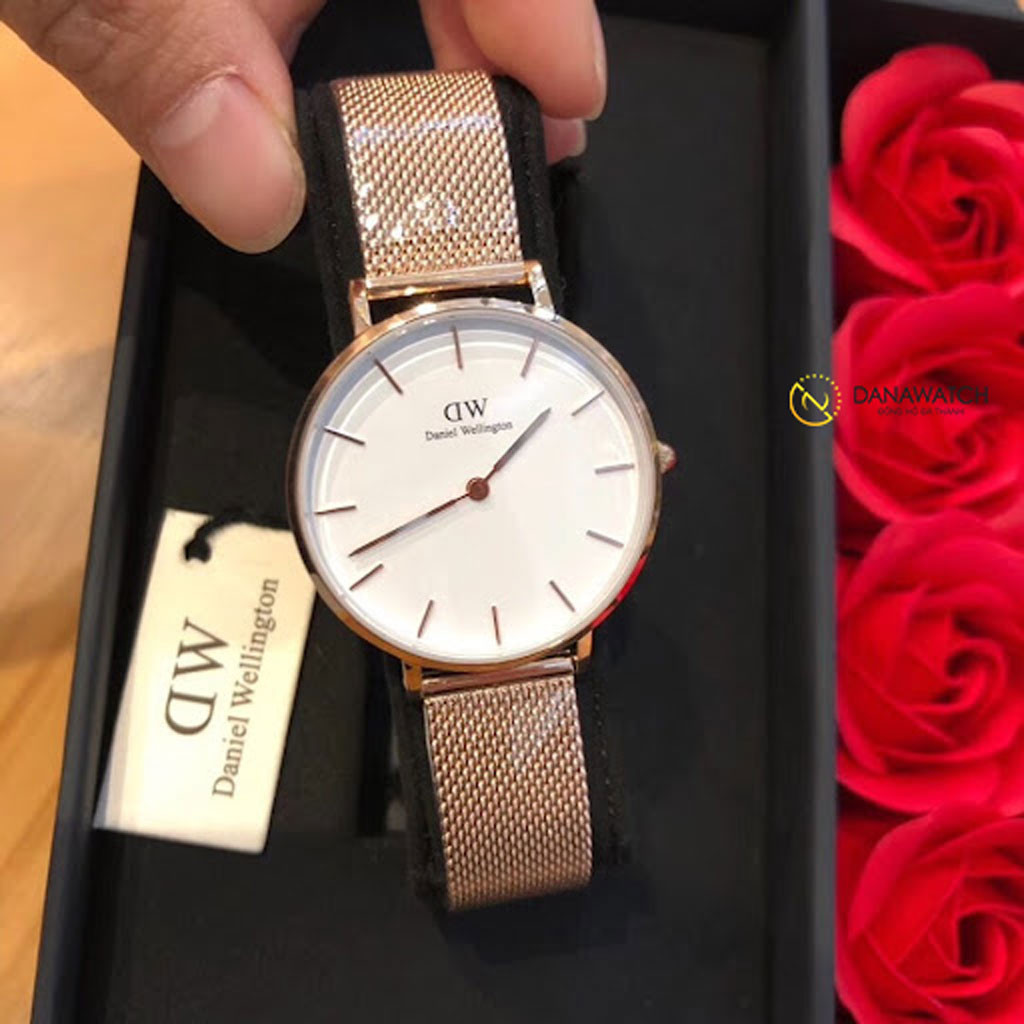 Đồng hồ DW nổi bật với phong cách tối giản và tinh tế