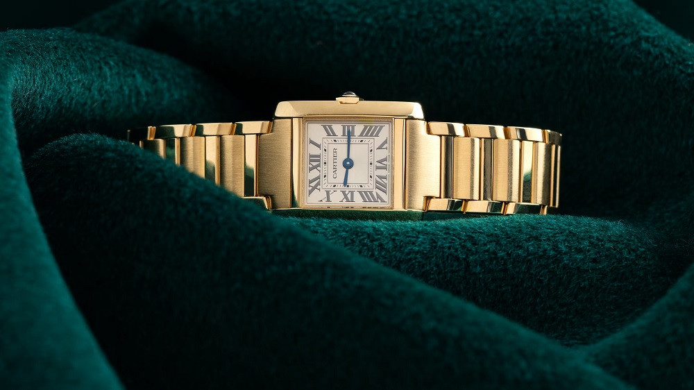 Cartier Tank - thiết kế đồng hồ nữ đẹp cổ điển