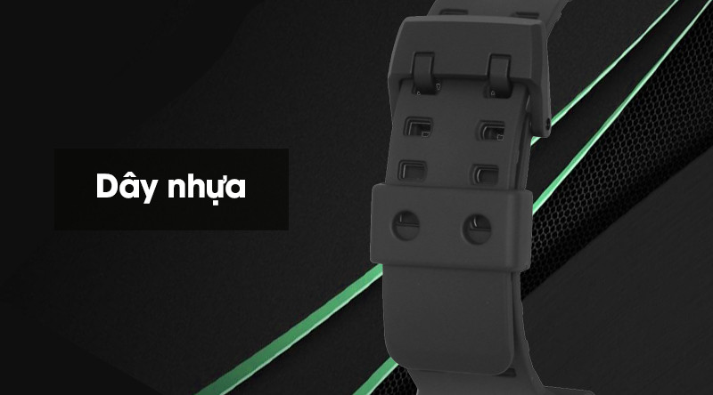 Dây đeo nhẹ nhàng và bền bỉ của đồng hồ nam G-SHOCK GA-700-1BDR, mang lại sự thoải mái khi đeo