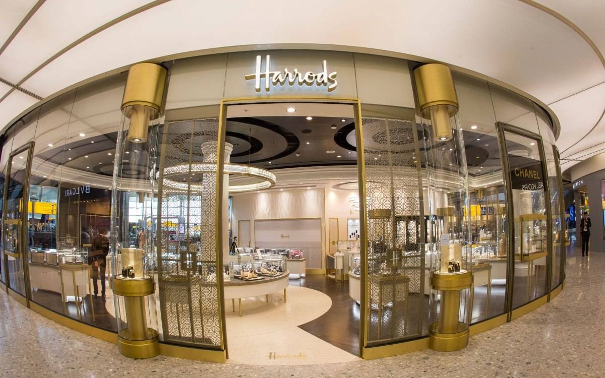 Cơ chế hoạt động của đồng hồ Quartz dùng pin thạch anh