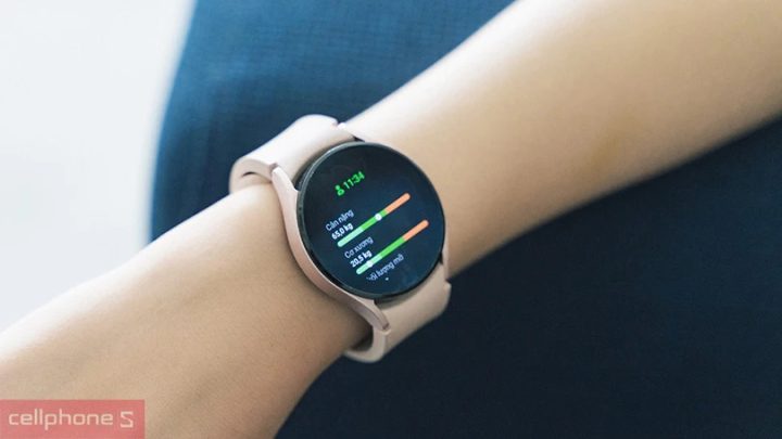 Đồng hồ Samsung Galaxy Watch 4 hiển thị tính năng phân tích thành phần cơ thể BIA