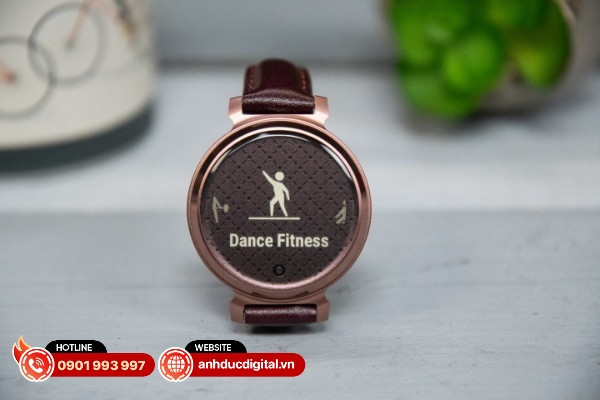 Đồng hồ thể thao nữ Garmin Lily 2 và chế độ khiêu vũ thể hình