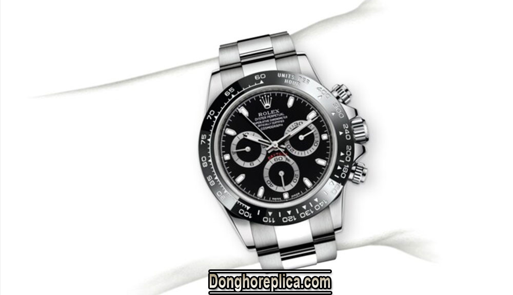 Mặt số 40mm của đồng hồ Rolex Ad Daytona 1992 với ba mặt số phụ Cosmograph