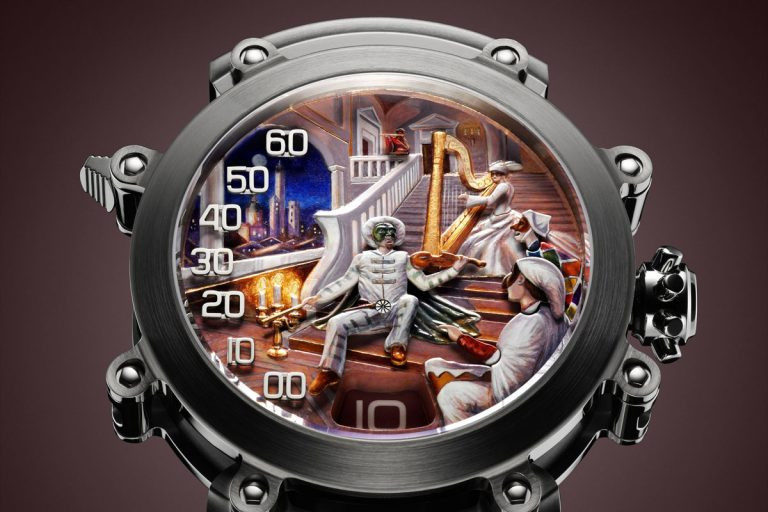 Đồng hồ Bulgari Commedia Dell’arte Minute Repeater với hoạt cảnh chuyển động tinh xảo và tính năng điểm chuông nhà thờ.